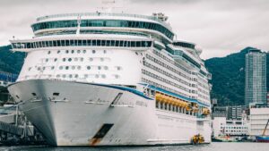 神戸港入港 「ボイジャー・オブ・ザ・シーズ」(2018.08.15 )|Photo Journal Vol.84