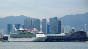 3月26日 神戸港に「MARINER OF THE SEAS」が初入港！マリナー・オブ・ザ・シーズ