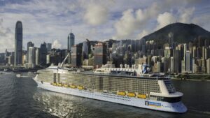 再び、2016年8月25日 神戸港に世界最大級の豪華客船「QUANTUM OF THE SEA（クァンタム・オブ・ザ・シーズ）」入港